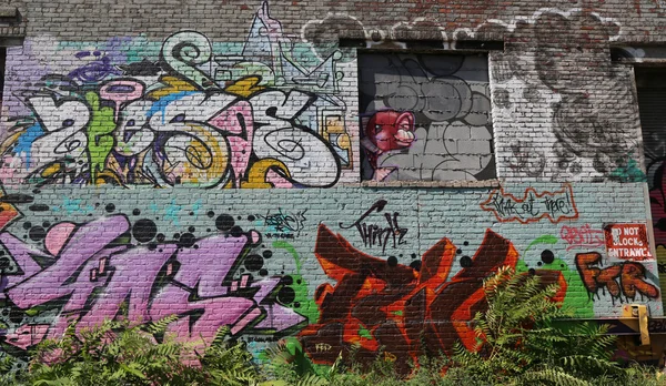 Graffiti art in Greenpoint, Brooklyn