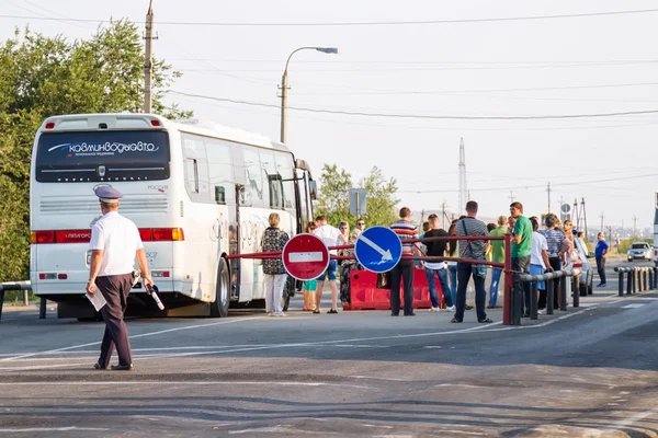 Thorough passport control all intercity buses, the post of polic