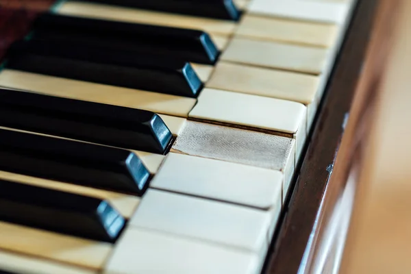 Damaged key on used   piano