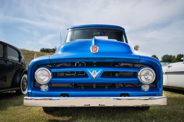Blue 1953 Ford F100 pickup truck Classic Car