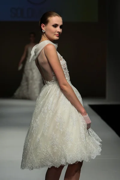 Solo Merav Bridal Runway Show