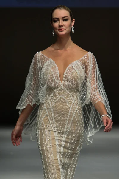 Solo Merav Bridal Runway Show