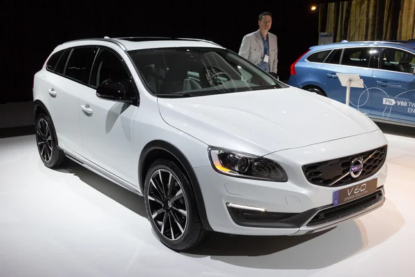 Volvo V60 Cross Country