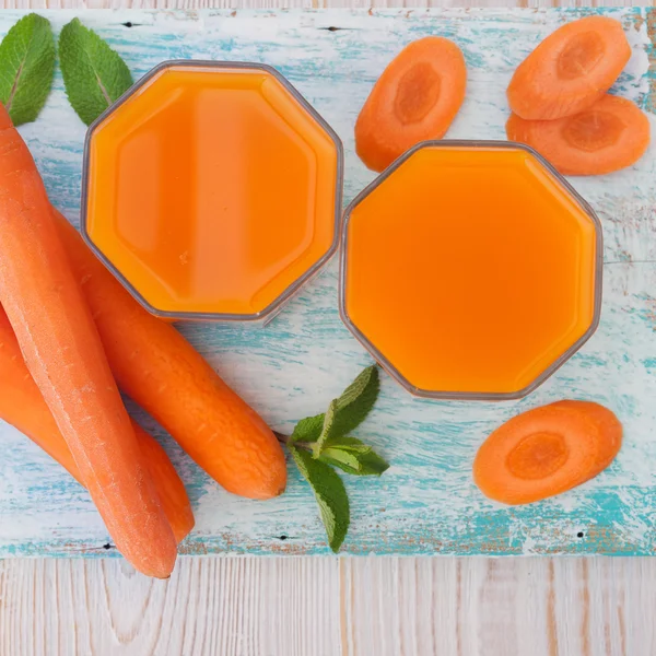 Carrot Juice and vegetables