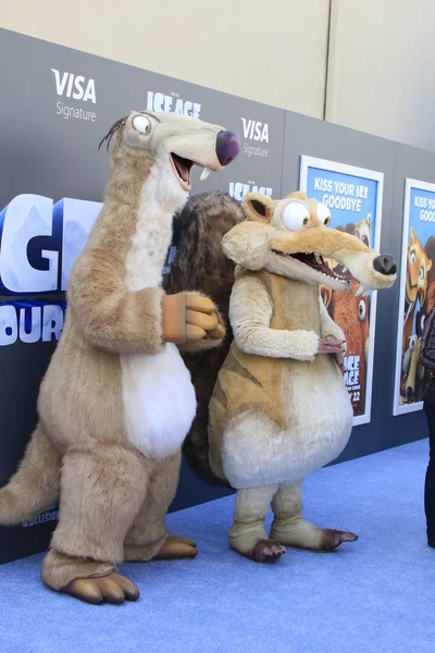 General Atmosphere, Ice Age Charachters