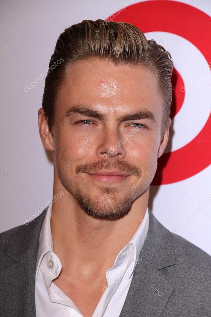 Okt: Derek Hough am 10. vergibt jährlichen Glsen Respekt im Regent Beverly ...