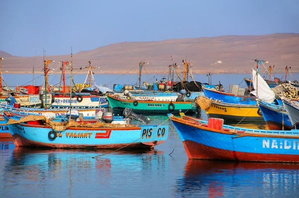 PARACAS, PERU-JANUARY 26: Colorful fishing boats anchored in Par