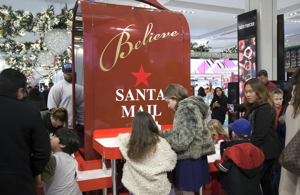 Children write letters to Santa in Macy\'s in NYC