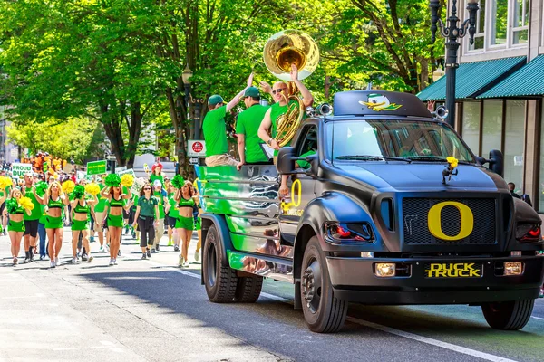 Portland Grand Floral Parade 2014