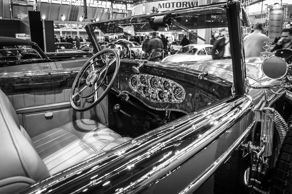 Cabin of full-size luxury car Mercedes-Benz 770K Cabriolet D (W07), 1931