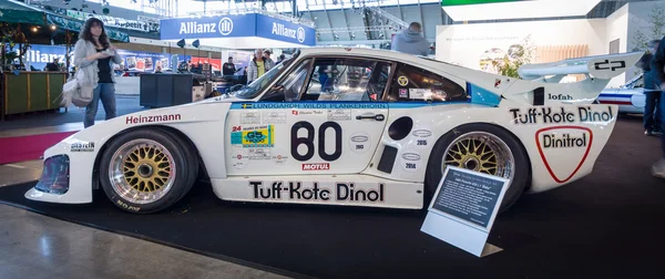 Racing car Porsche 935 L1 \