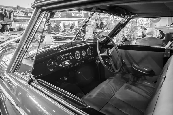 Cabin of luxury car Hotchkiss Anjou 2050 Cabriolet by Worblaufen, 1950