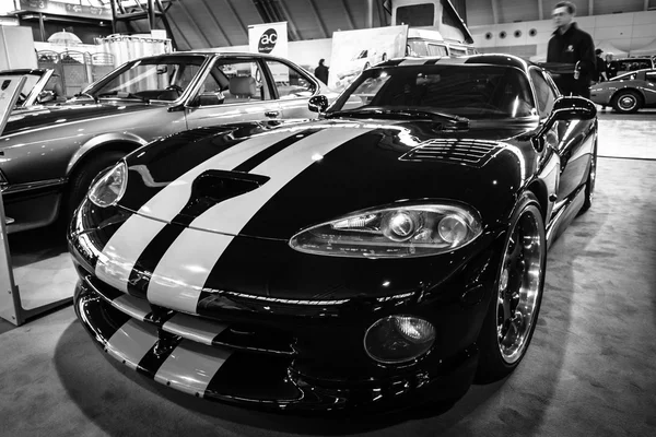 Sports car Dodge Viper GTS, 1999.