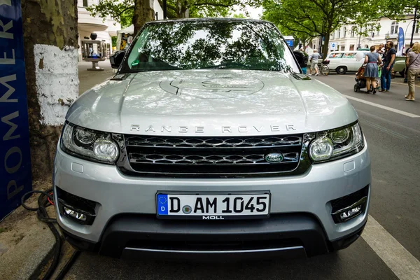 Mid-size luxury SUV Range Rover Sport, since 2013