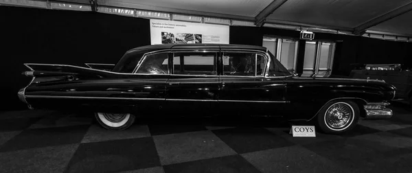 Full-size luxury car Cadillac Series 75 Fleetwood 6700 Limousine, 1959