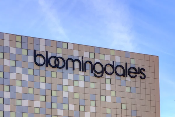 Bloomindale\'s Store Exterior