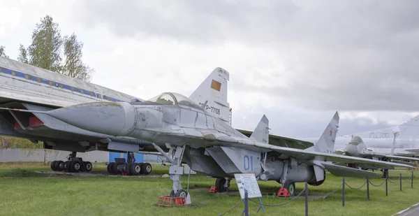 MiG-29-Multipurpose fighter(1977).Max.speed,km/h-2450