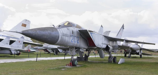 MiG-31- Interceptor (1975).Max.speed,km/h-3000