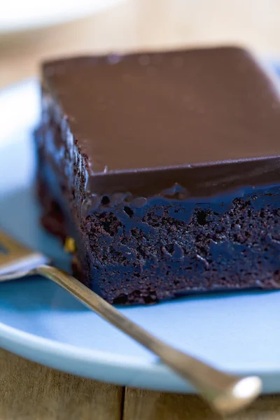 Chocolate fudge cake