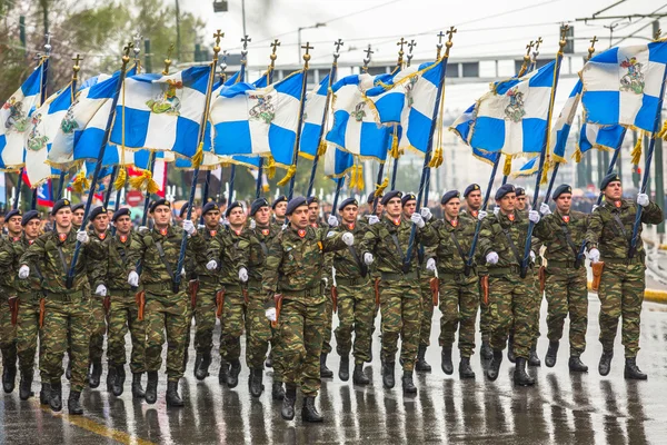 Greeks pay tribute to the heroes of the Revolution
