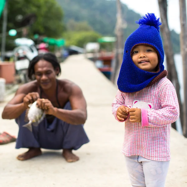 Unidentified locals in fisherman\'s village, Thailand