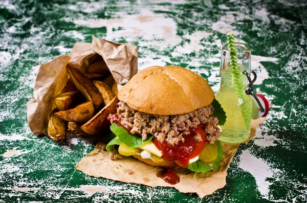 Burger with minced meat