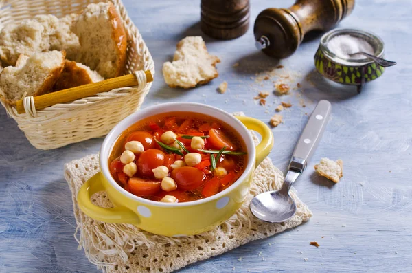 Clear soup with vegetables