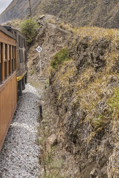 Nariz del Diablo Train Trip Alausi Ecuador