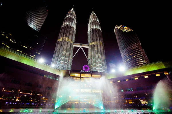 KUALA LUMPUR, MALAYSIA - JAN 16: Petronas Twin Towers at night o