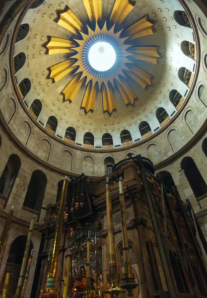 Jesus Tomb inside Church of the Holy Sepulchre, Jerusalem