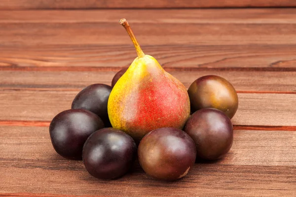 The plum which and pear