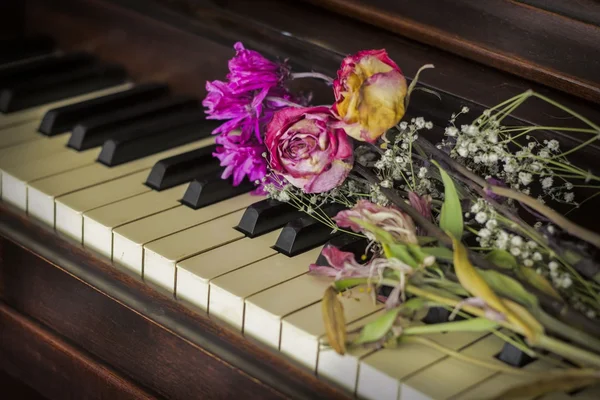 Old Piano Flowers