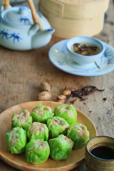 Chinese steamed shrimp dumplings