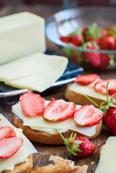 Strawberries Cheese Sandwiches Healthy Breakfast