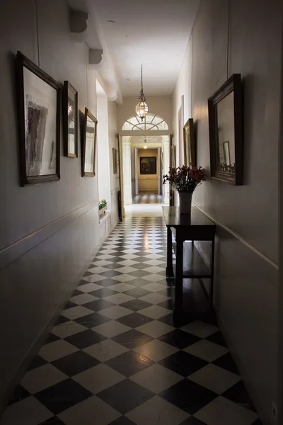 A Corridor palace