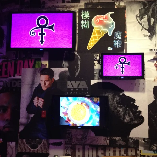 Prince Tribute at the Warner Music Building