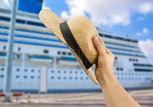 Greeting the cruise ship\'s people