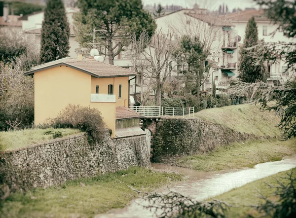 Typical Tuscan house near the river.