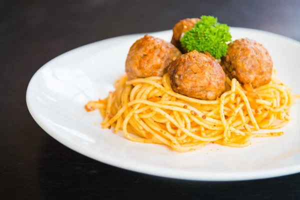 Spaghetti and meatballs