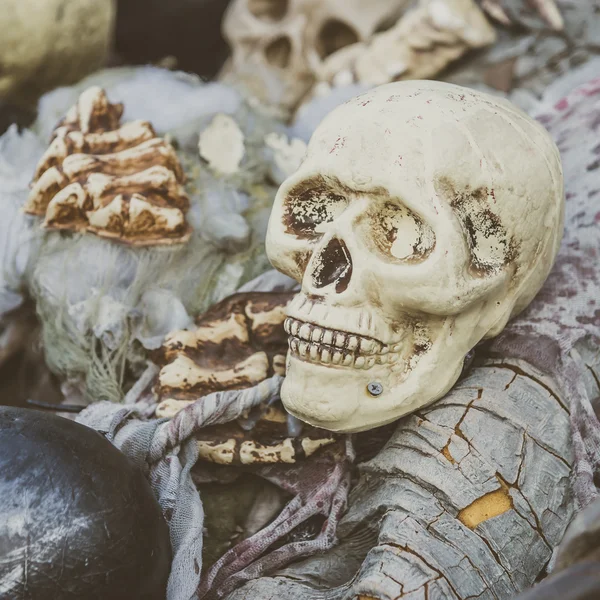 Human skulls pile