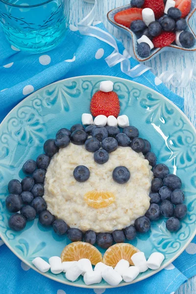 孩子早餐粥 - 图库照片Odelinde#79040506