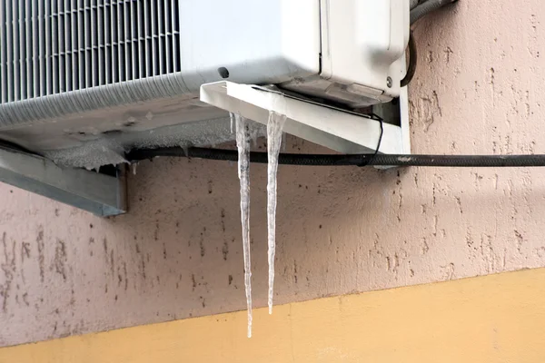 Frozen air conditioning with icicle