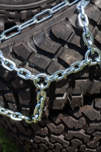 Car tire chains