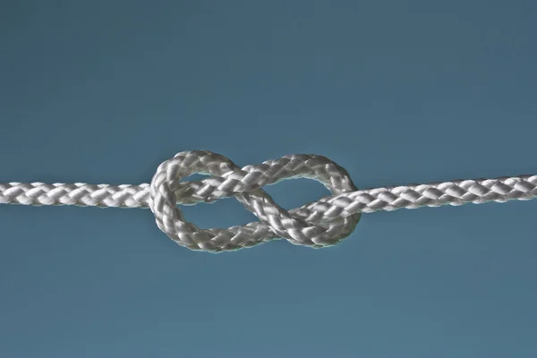 Eight rope knot