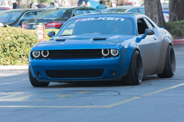 Dodge Challenger modified