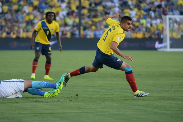 Ecuatorian soccer player is fouled during Copa America Centenari