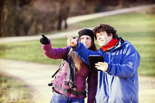 Couple looking for the right way to come back home