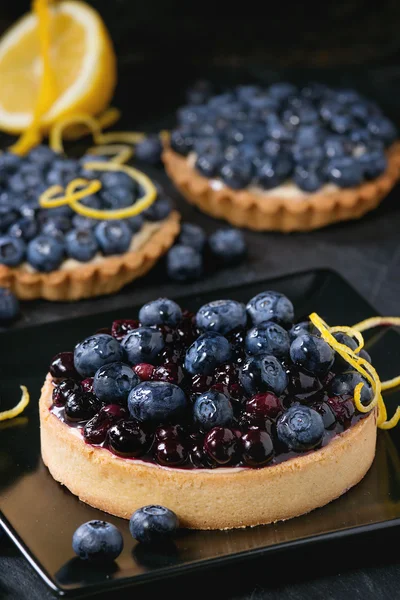 Tart with blueberries