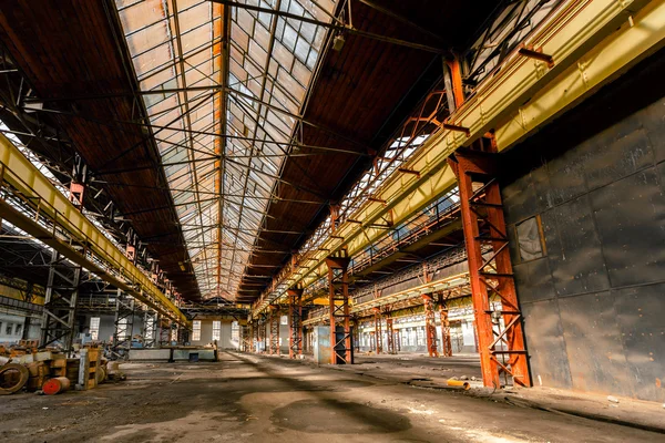 Electricity distribution hall in metal industry