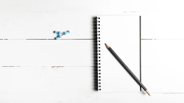 Pencil and notepad with push pin